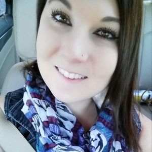 Meet your Posher, Faith